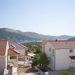 公寓 With Parking Space Grebastica, Sibenik - 11572