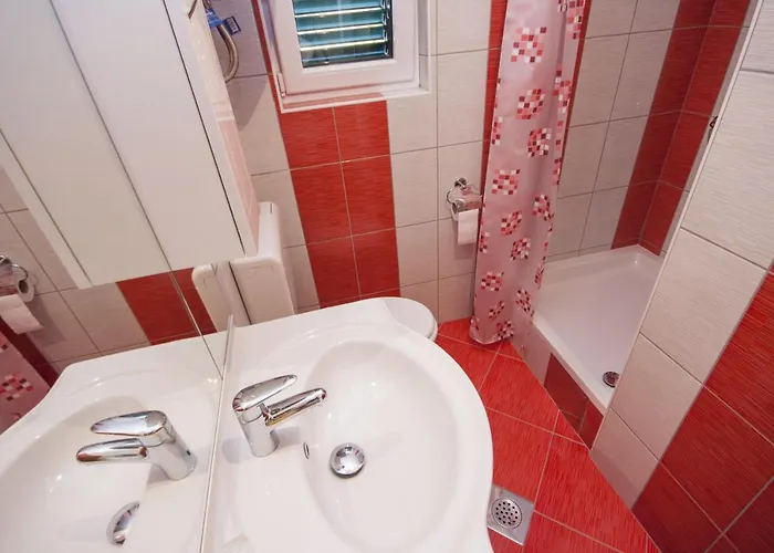 With Parking Space Grebastica, Sibenik - 11572 *