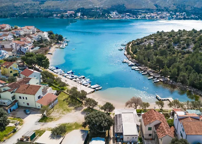 With Parking Space Grebastica, Sibenik - 11572 Daire *